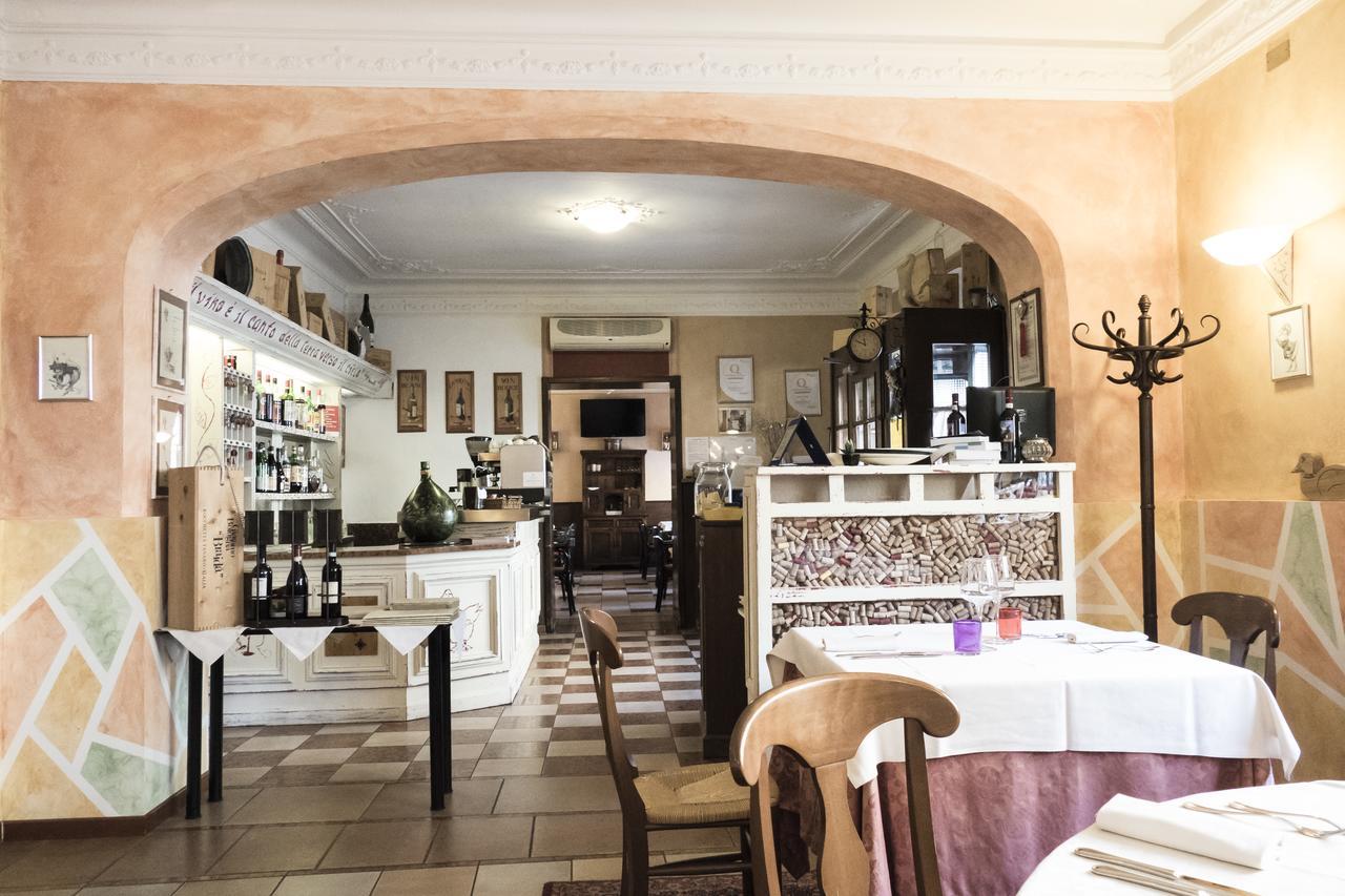 Albergo San Michele Мортара Экстерьер фото
